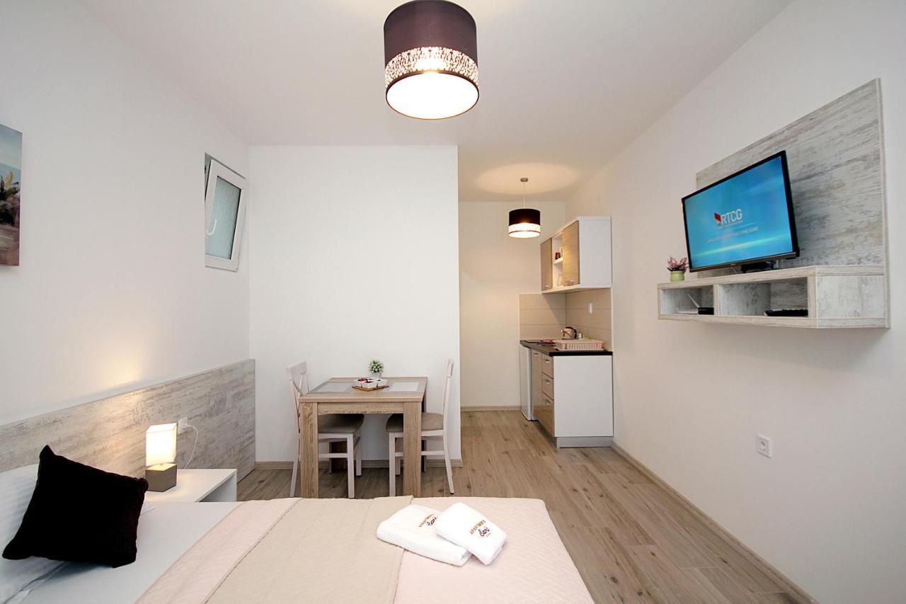 Apartments Saric Bar Extérieur photo