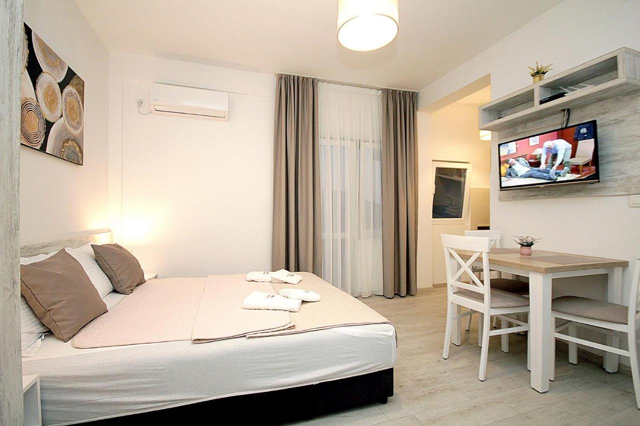 Apartments Saric Bar Extérieur photo