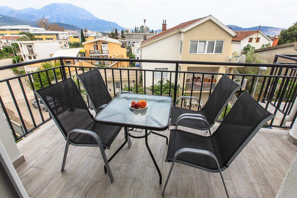 Apartments Saric Bar Extérieur photo
